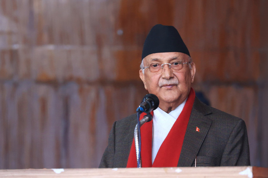 सरकार अहिले ढल्छ, भरे ढल्छ भनेर धारे हात लगाइरहेको छन्  - प्रधानमन्त्री